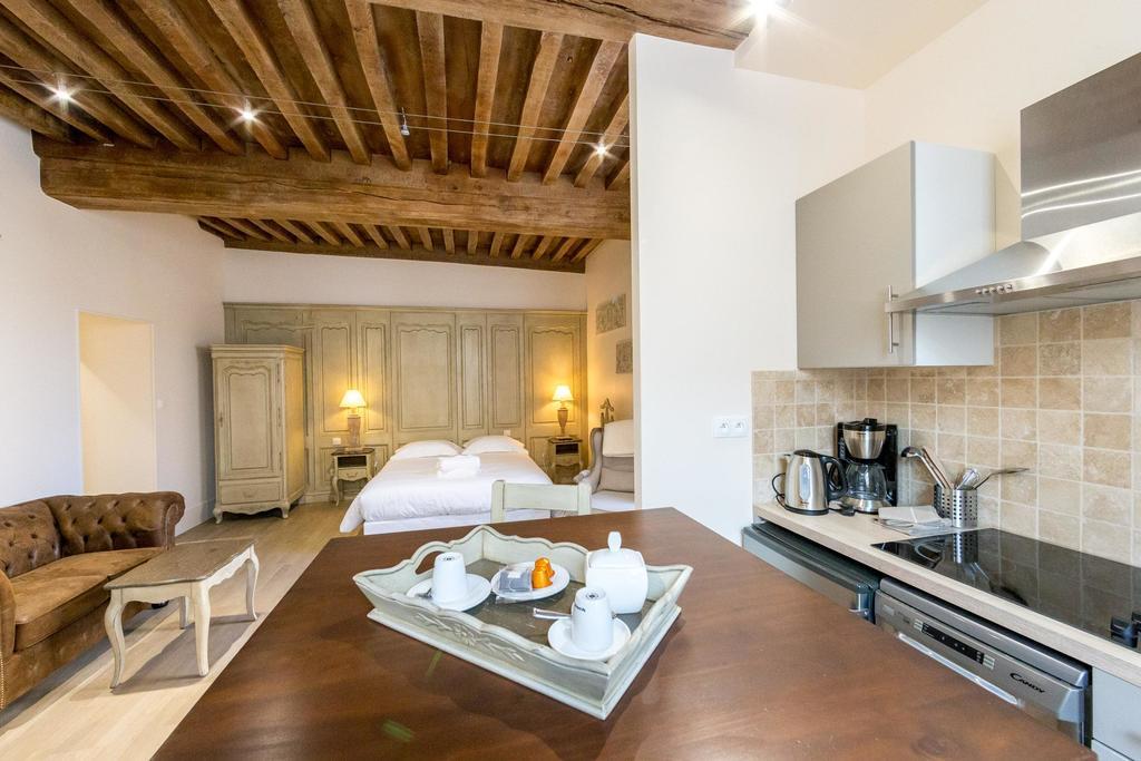 Bed and Breakfast Le Cara Seheiah 1D Beaune  Exteriér fotografie